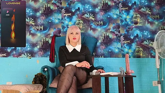 Chat XXX en directo de Snow_Goddess