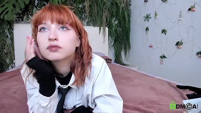 ElizaNik_ Adlı Modelin Canlı XXX Sohbeti