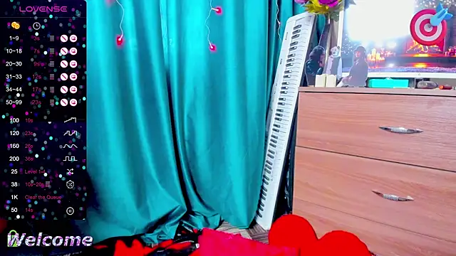 XXX chat uživo modela Haley_Nikki