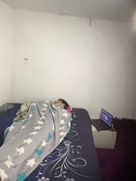 jupiter_333 élő XXX-chatje