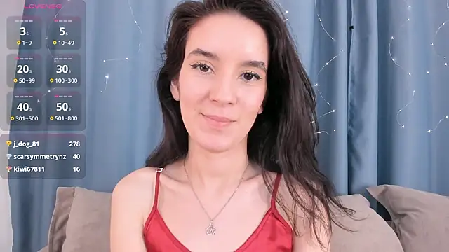 ShelaMailo's Live XXX Chat