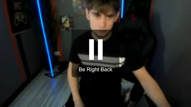 Chatroom XXX en direct de AlejandroEllias