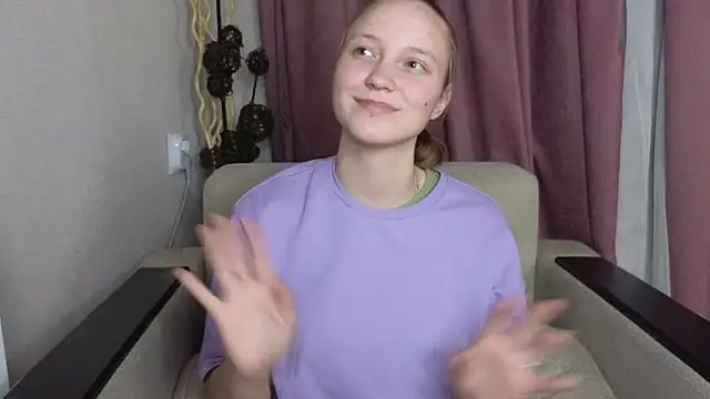 BibiStapler live XXX chat