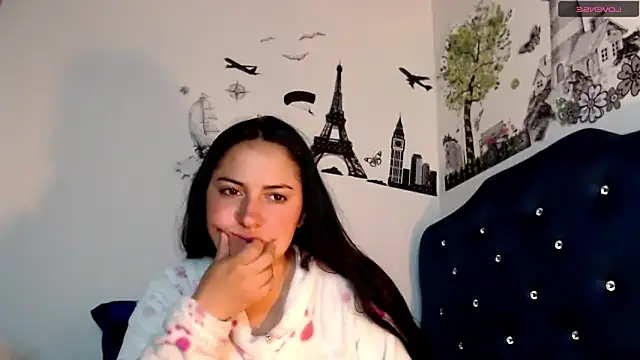 MisNicol 라이브 XXX 채팅