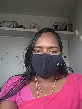 Tamil_Hot_Divya webkamerás műsora