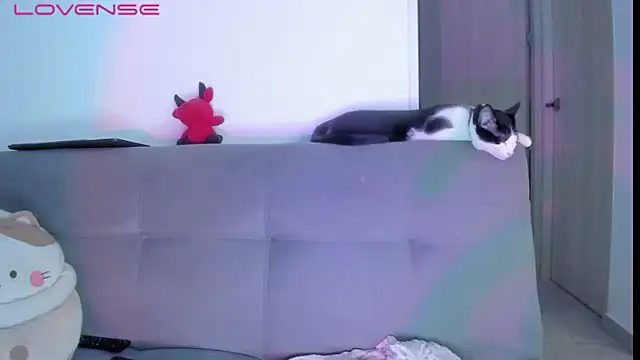 Murasaki_doll – Naživo XXX chat