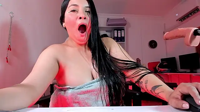 Alice_nt's Live XXX Chat