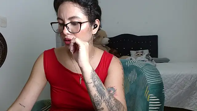 Sexy_Lia_: онлайн-секс-чат