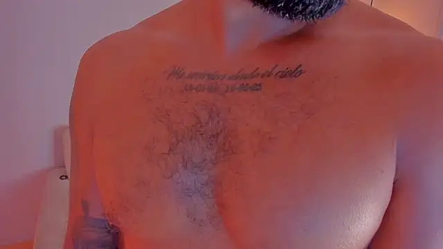 KylliamLevis' Live XXX Chat