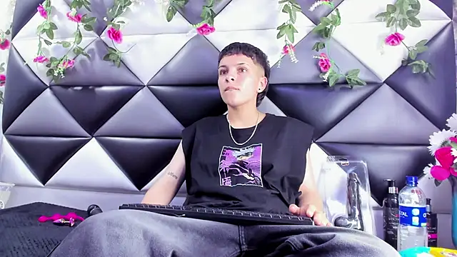 Megan_Thompson_ Live XXX Chat