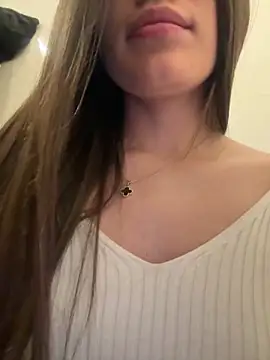 Isabella21_ Chat XXX live