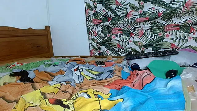 smallkarlakarla's Live XXX Chat