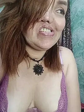 Chat XXX en directo de MayaLuna1