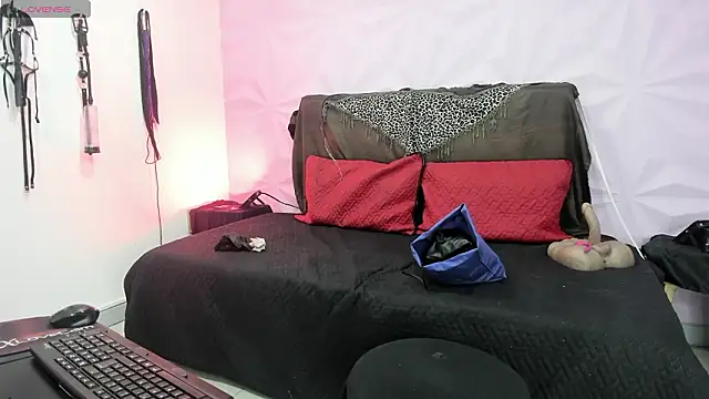 عرض كام MadameLilith_cg