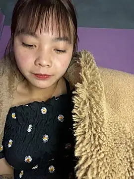 Xiaorun-aa's Live XXX Chat