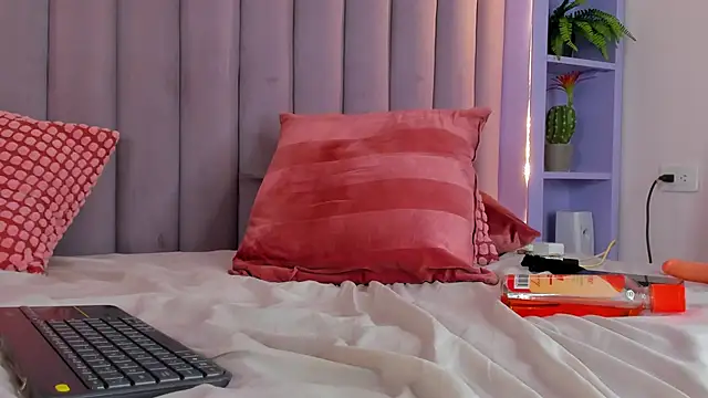 SamanthaSky__'s Live XXX Chat