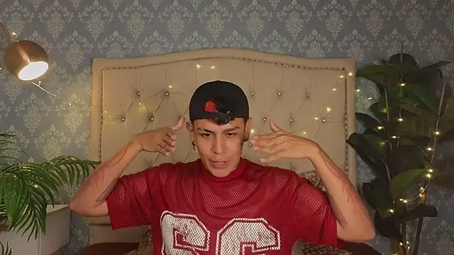 Blakee_Blossom Chat XXX live