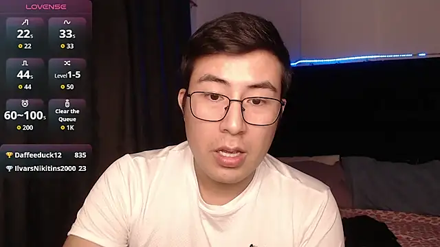 andrewmhilton_'s Live XXX Chat