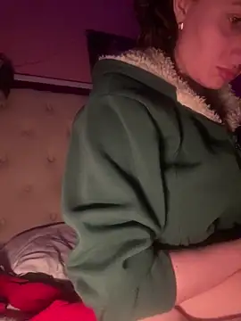 Flossy_Vettie élő XXX-chatje