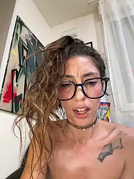 Amani_thewolf Live XXX-chat