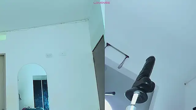 levana1 Chat XXX live