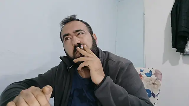 big_snakee's Live XXX Chat