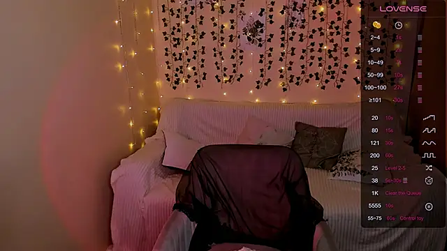 AnyaTaylor_ 即時 XXX 聊天