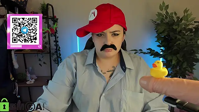 Mia_R0ss: онлайн-секс-чат