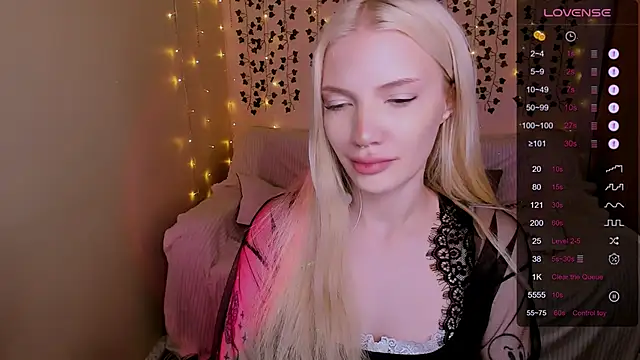 AnyaTaylor_'s Webcam Show
