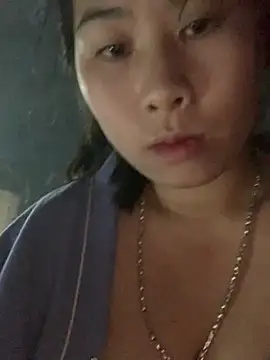 XXX chat uživo modela patry33