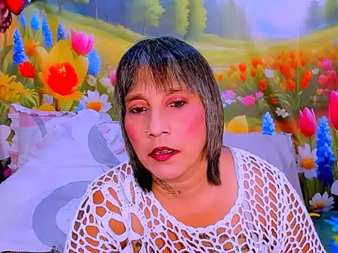 indianroxy's Live XXX Chat