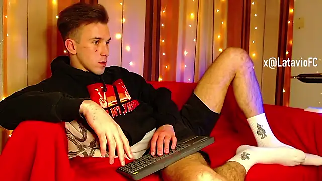 Midnighter_ élő XXX-chatje