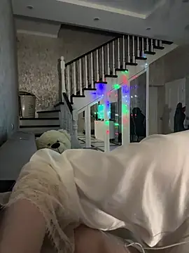 emmii_miu's Webcam Show