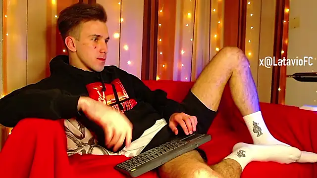 Midnighter_ Adlı Modelin Canlı XXX Sohbeti