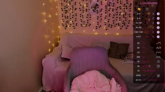 AnyaTaylor_のライブXXXチャット