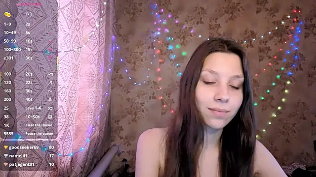 QutieDaSweet élő XXX-chatje