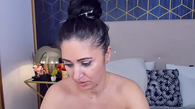 ValeryBlakes Adlı Modelin Canlı XXX Sohbeti