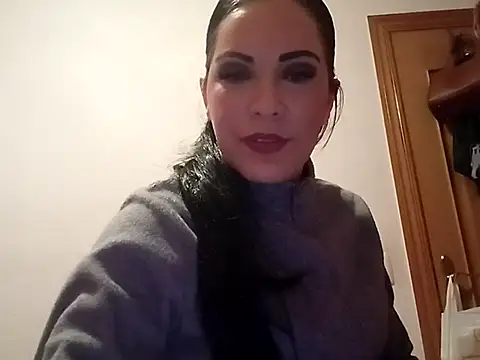 Morena_ojazos_travieza-39 现场XXX聊天