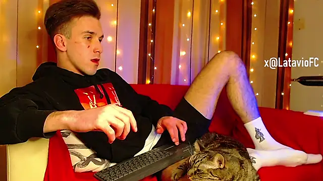 Midnighter_: онлайн-секс-чат