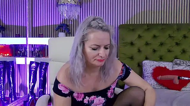 LadyTouch's Webcam Show