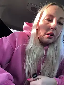 XXX chat uživo modela MerlinDave