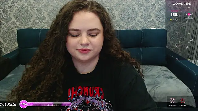 LunaRoub's Live XXX Chat