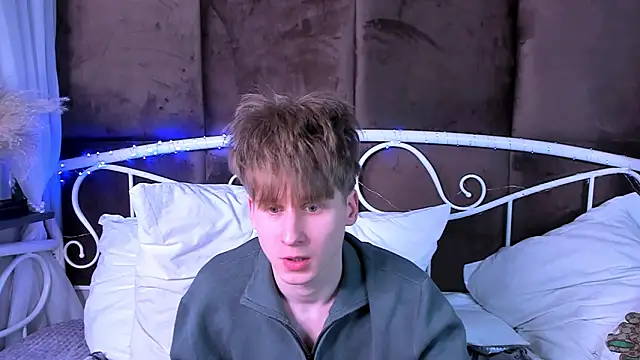 ScottPierce's Live XXX Chat