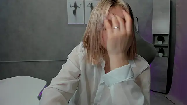 Jerry-Hall live XXX chat