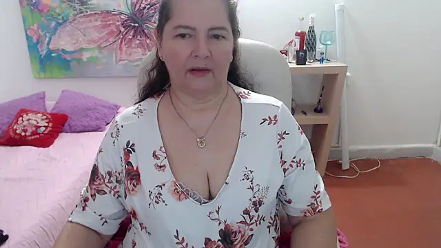 Онлайн чат XXX leonela_69