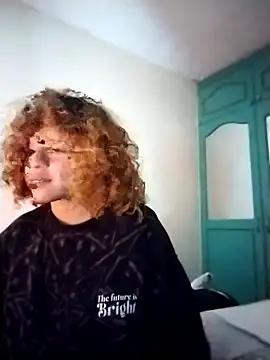 Онлайн чат XXX EmmaMelissa0521