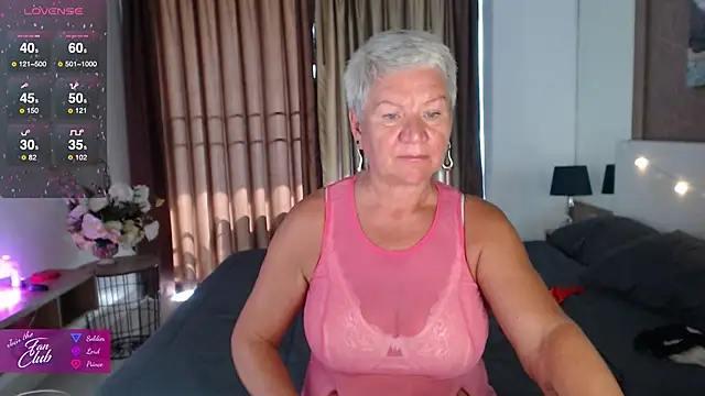 Chat XXX ao vivo de roxana_brooks