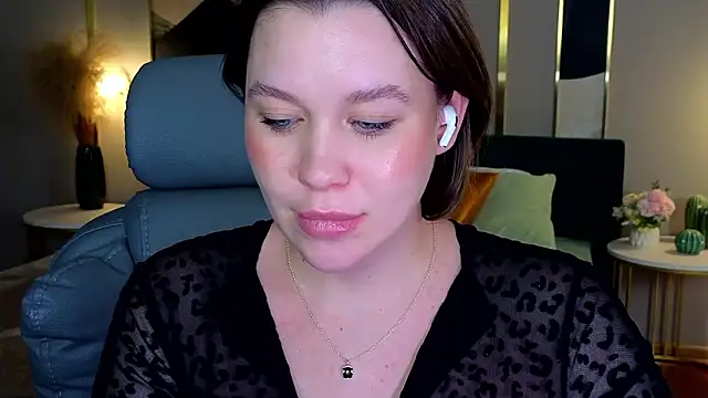 Онлайн чат XXX katy__moonj