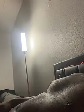 bigdick5157 Adlı Modelin Canlı XXX Sohbeti