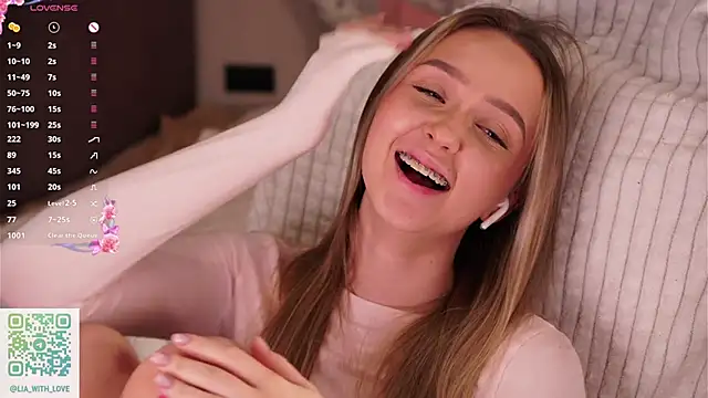 Онлайн чат XXX HollisBeckett